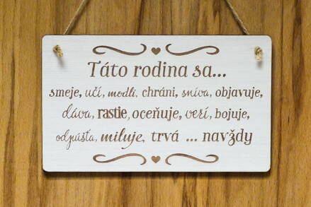 T 136 Táto rodina sa smeje, učí, modlí, chráni, sníva, objavuje